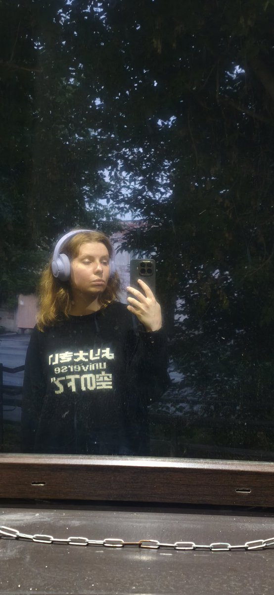 grndcntrll's tweet photo. как же приятно снова быть золотцем посреди всего окружающего пиздеца. я словила уровень дзена, достойный тибетских монахов. https://t.co/SRC7vJ2MKS