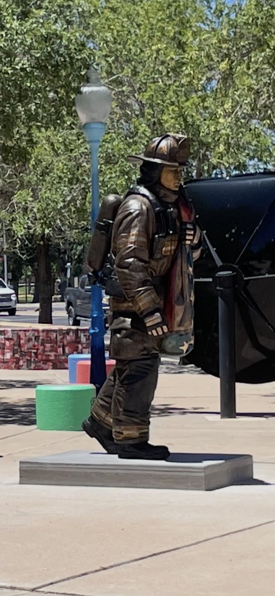 AustinWeishel's tweet photo. “Never Forgotten” installed just before the great 250 in Grants, NM!

8ft tall, 125% over life size https://t.co/ijIYpZKOV3