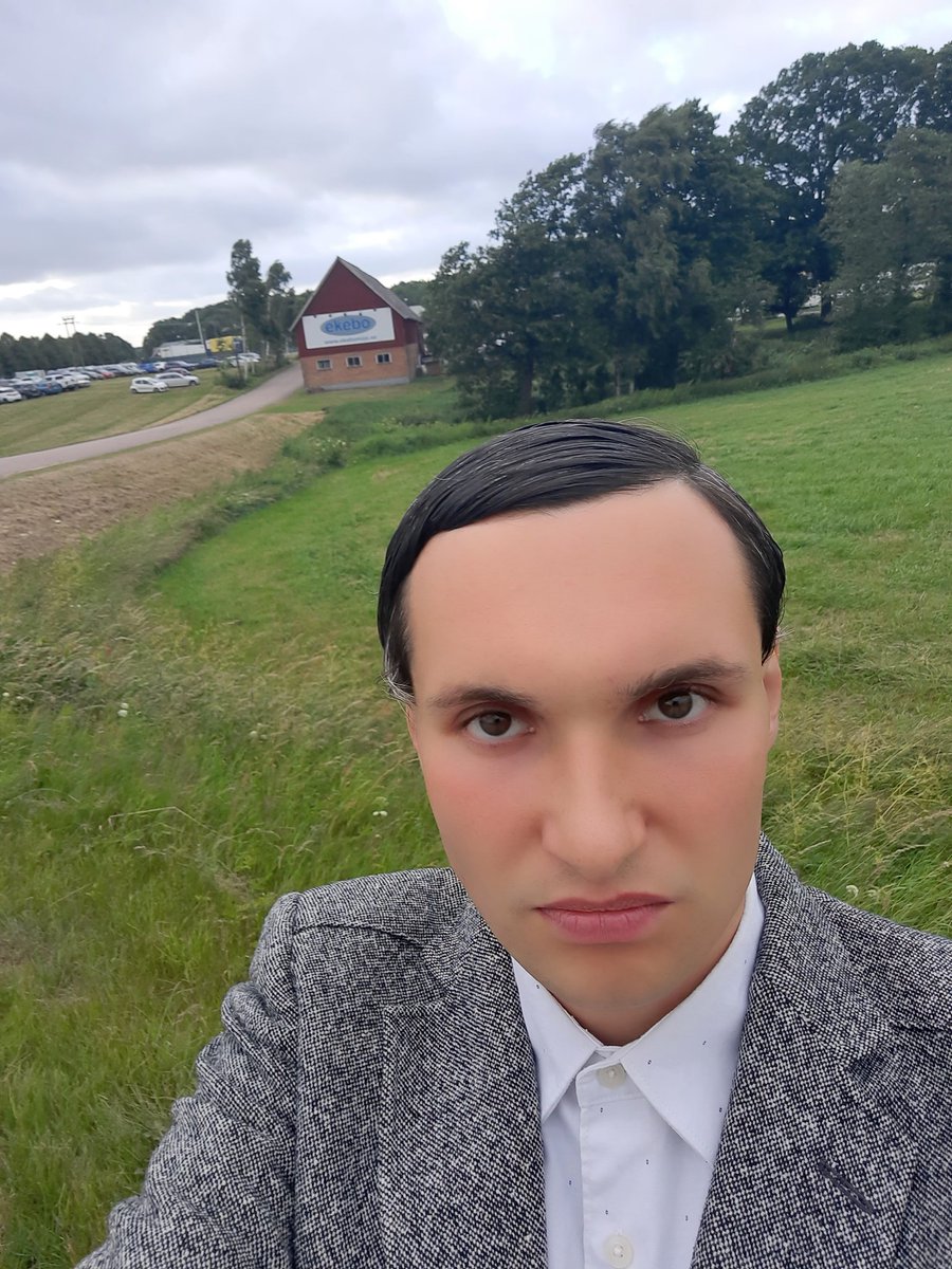 robertjed1996's tweet photo. I had fun on the festival called Ekebofestivalen, arranged between Klippan and Ängelholm, the night to Saturday
#sweden #sverige #szwecja #skåne #ekebofestivalen #july #juli #lipiec #summer #sommar #lato https://t.co/T6Kiqh8yWd