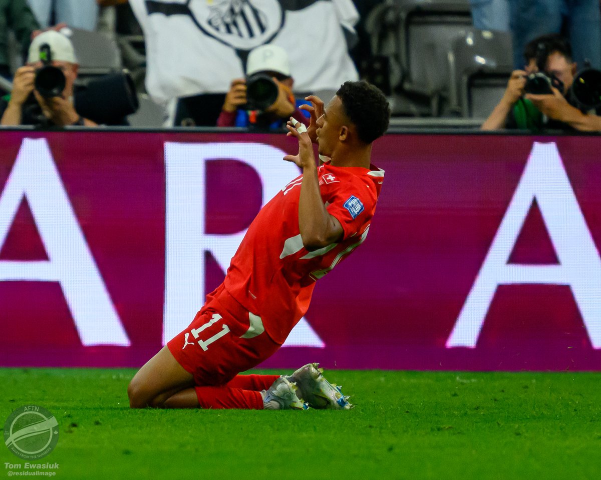 aftncanada's tweet photo. When Dan Ndoye made it 2-0 for Switzerland seconds into the second half, it already felt game over for Algeria and so it proved to be.

📸@residualimage

#FIFAWorldCup #SWIALG https://t.co/2ePtq6gX24