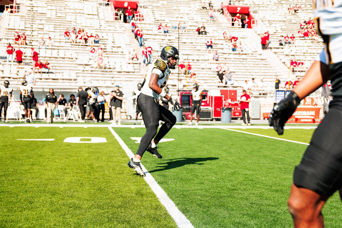 Iamzaythomas's tweet photo. Thank you to KSU and coaching staff I have mutually entered the transfer portal with 3 years of eligibility remaining. 6’2 205 Safety 🎓 3 years eligibility, I’m grateful for any and every opportunity and I am looking for a home. Ready to work and find the best fit. DMs are open. https://t.co/x81lyGZ5pG