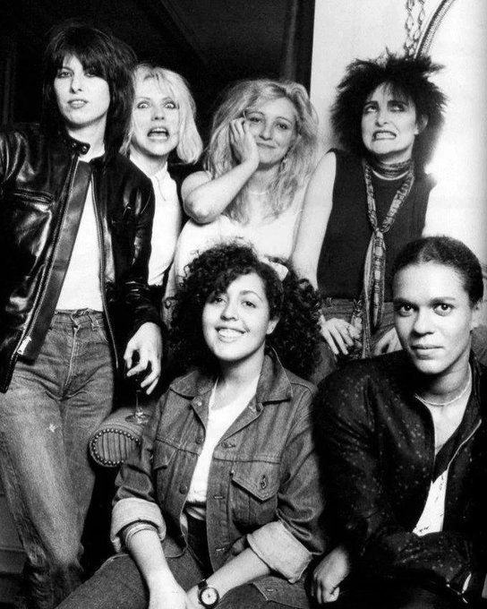 crockpics's tweet photo. Chrissie Hynde, Debbie Harry, Viv Albertine, Siouxsie Sioux, Poly Styrene, and Pauline Black just cutting up and enjoying each other's company at a special get-together in London on August 1, 1980.

The brilliant rock photographer Michael Putland captured this iconic black-and-white shot during an afternoon that people still call the Ladies Tea Party. Instead of forcing everyone into a stiff, corporate promo lineup, Putland just let things happen naturally. Because of that, he caught these absolute powerhouses completely letting their guard down and showing who they really were.

Who was your ultimate favorite writer or performer out of this incredible group? Drop your favorite tracks and any live memories in the comments—we want to hear them! 👇