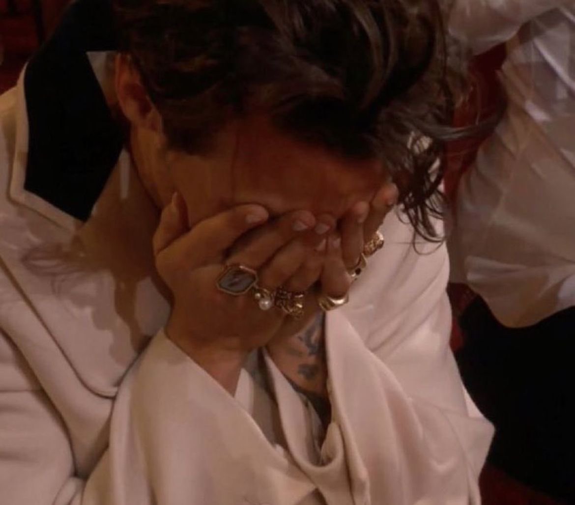 judgyville's tweet photo. the way he always puts his hands on his face when he’s overwhelmed 🥺🥺 https://t.co/Gcz8qmSuRi