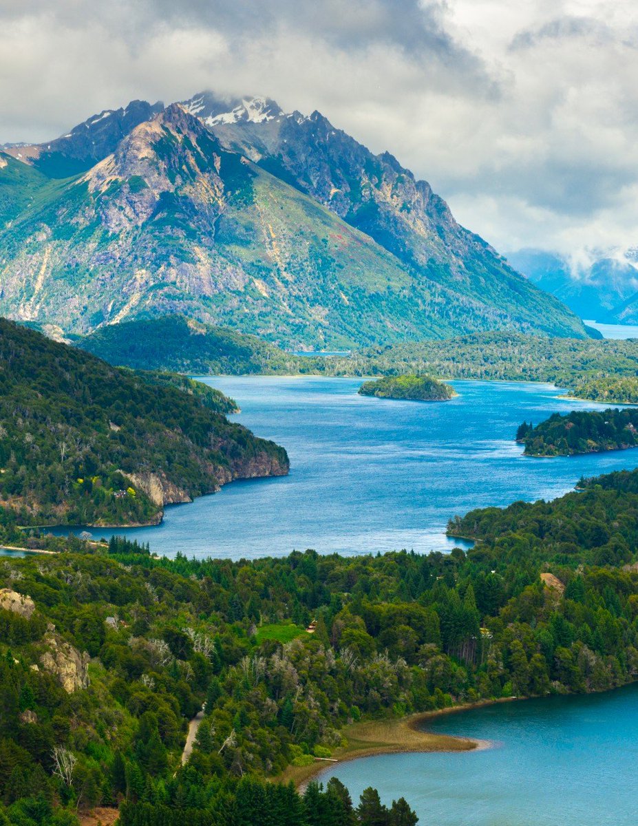 hikingview's tweet photo. Nahuel Huapi national park in Argentina 🇦🇷 https://t.co/cBrnG6lvoB