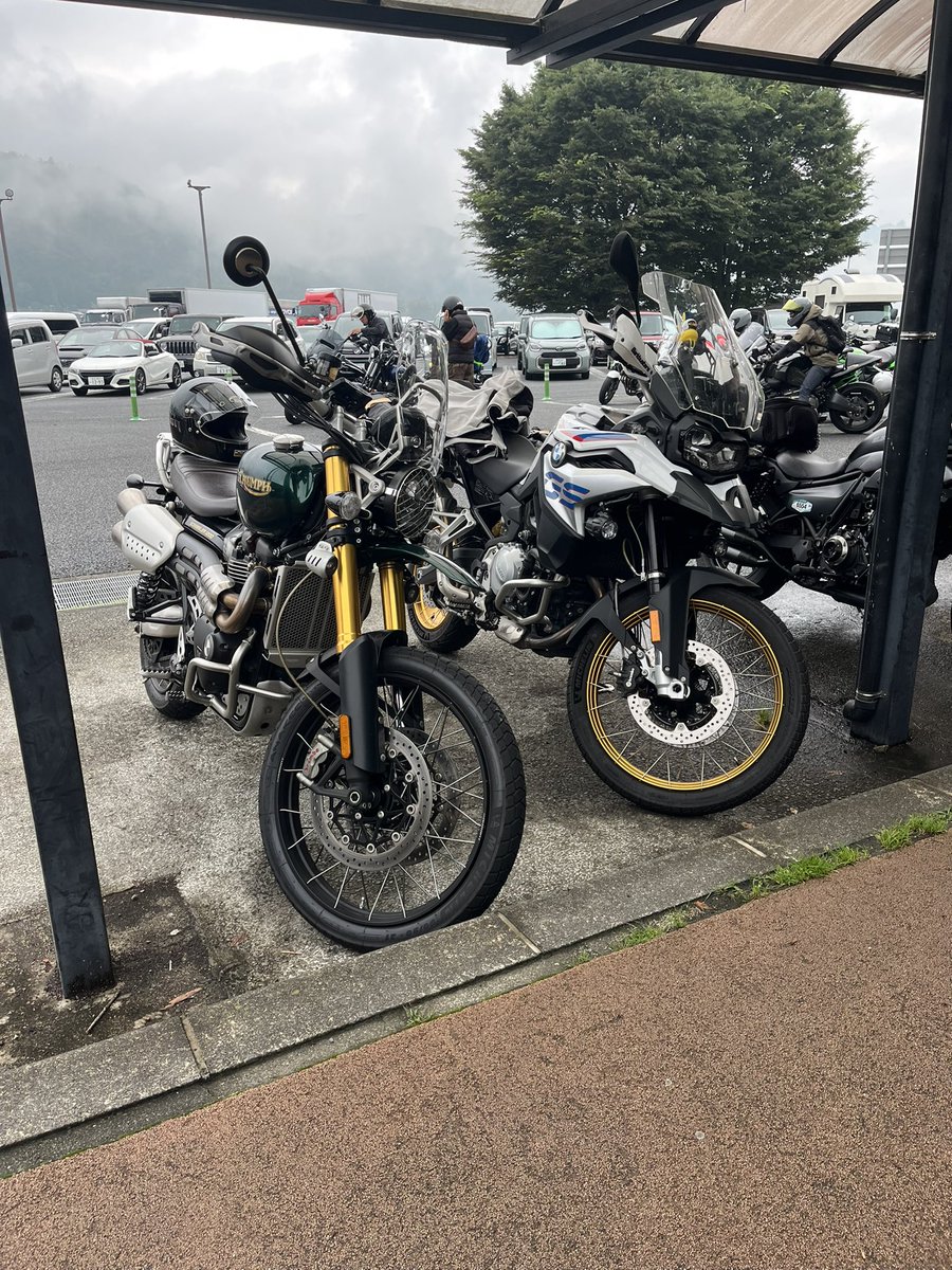 guy_logs's tweet photo. 雲行きが怪しい https://t.co/EIVSuzjpoO