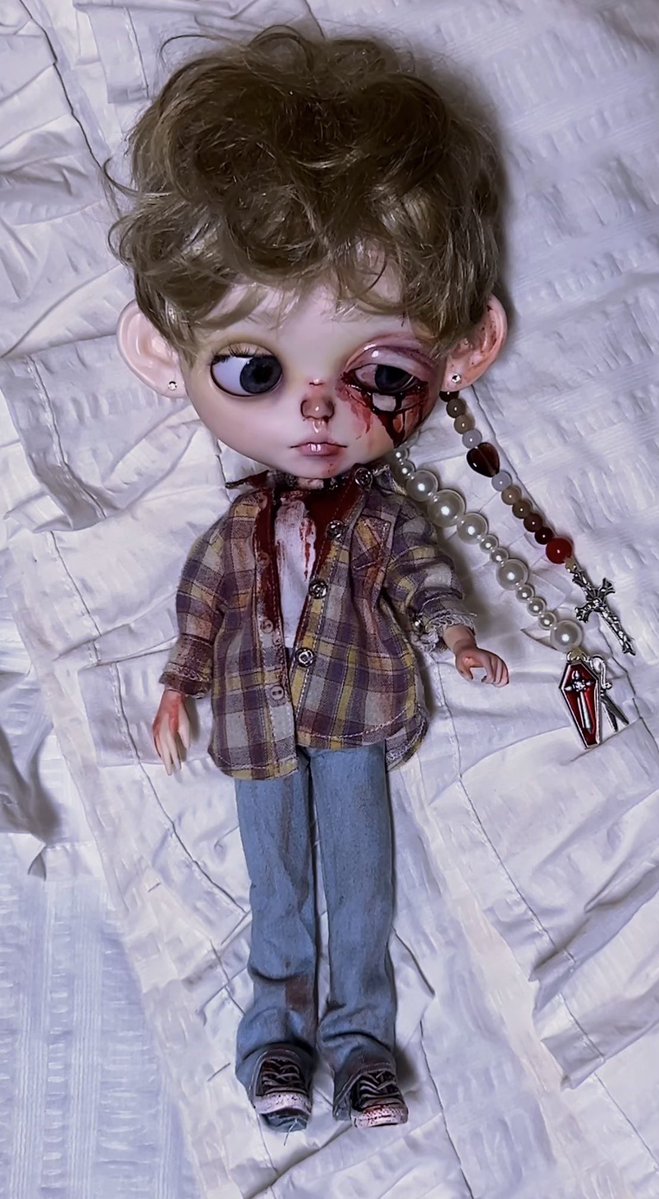 DO3HUNTING's tweet photo. this beautiful ryan doll omg i’m obsessed https://t.co/zvvPwGU9uI