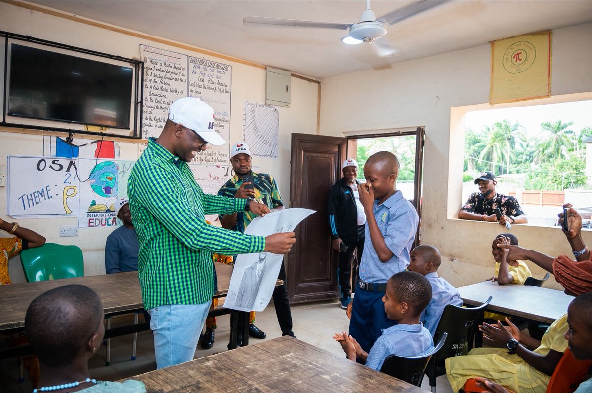 buezeofobuike's tweet photo. Aside the efforts of my team and I to provide impactful infrastructures for our communities in Aguata, our greatest achievement, in my own view, is the numerous lives we changed. 

For four years, we lifted lives, provided scholarships, inspired greatness, exposed hundreds of young people, etc.

Countless mornings, I have woken up to receive messages of sincere appreciations. 

“Sir, I cannot thank you enough for the words you spoke during your visit to my school last year. I have been admitted to study Medicine and Surgery”. 

“Dear Mayor, I am one of the senior prefects who you took to the Aguata school leaders training tour. I am in the university and I am now a class rep”. 

There are many more! 

Encountering some of these people in public places and hearing their developments as a result of our activities with them gladdens my heart. 

I feel great, reflecting on the lives we have pushed to fly higher.

It is not bricks and mortar which can be felt, but I am excited to have experimented the possibility of a political office holder to shape lives the way we have tried to do. 

Thanks to God for the grace.

❤️💡