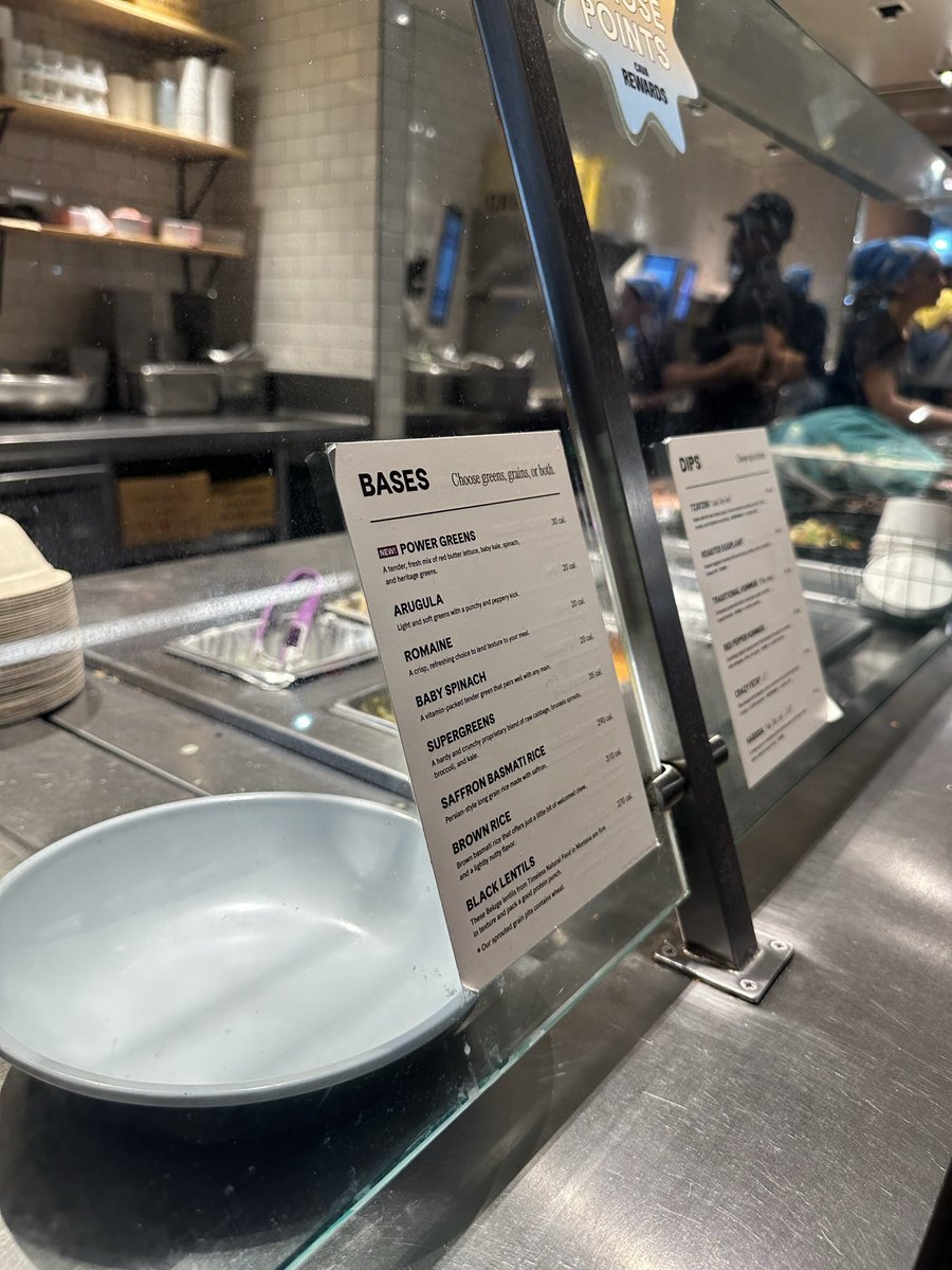 KeishTheClutch's tweet photo. A VERY expensive habit to have smh.
#CAVA me down please. I wanna be a PITA chip 🥰😘😍 https://t.co/LnxCL0ufLR