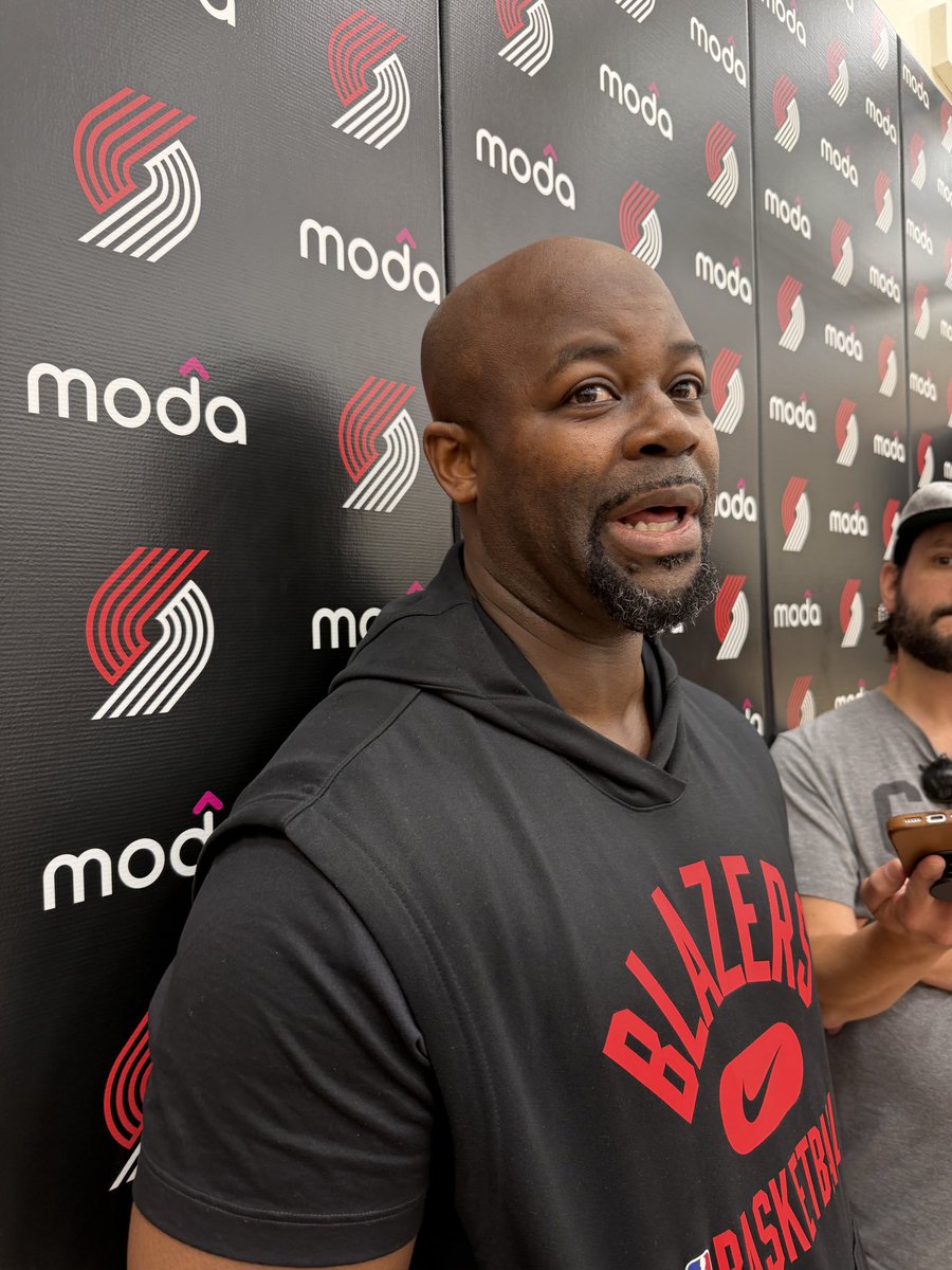 highkin's tweet photo. Blazers Summer League head coach Gil Abraham on his early impressions of working with Micah Nori: “He’s awesome. Excellent communicator and great human being. But he’s got an edge, too, which is needed. I think guys are really going to enjoy playing for him.” https://t.co/5OaXwLPo8o