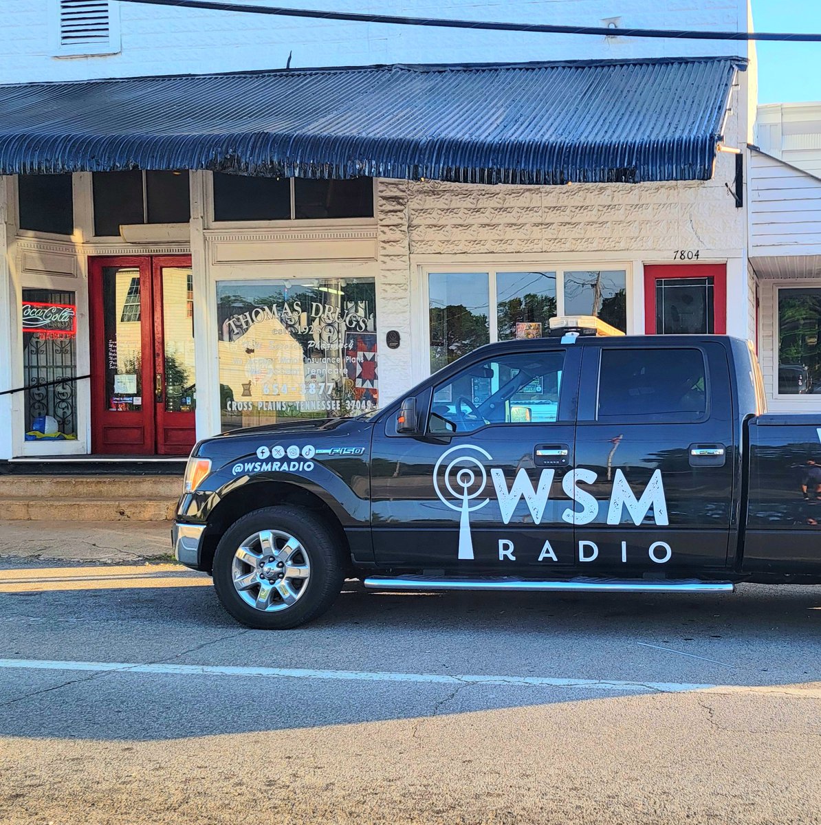 KilgoreBluegras's tweet photo. Come visit with Charlie, Annie, and Eric with WSM Radio at Thomas Drugs 7-9 this morning. They're telling everyone about the weekend's events in Cross Plains and giving away tickets to Bluegrass Nights at the Ryman! #usa250 https://t.co/bFJ2XpEoea