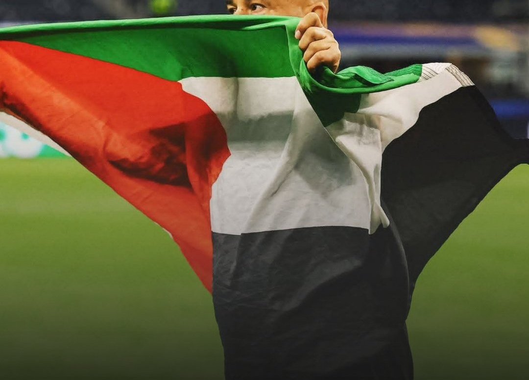 DutchEgyptian's tweet photo. صفر لاعبين أقباط مسيحيين ... ☦️❌️
كراهية ضد اليهود الإسرائيليين جيران مصر ... 🇮🇱❌️

تتنفسون العنصرية ☠️🤗 https://t.co/l1k7WbCrCo