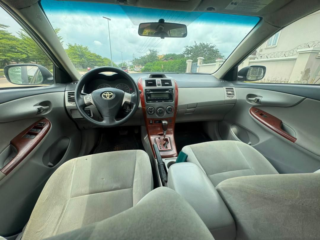 DriveXnetwork's tweet photo. An extremely clean used Toyota Corolla LE 2012 model with verify duty paid in excellent condition 
ON WHEELS:
key entry
Fabric seat 💺  
4 cylinder engine 
Duty✅
Nationwide delivery 
💲Price:N8,600,000m
🆖Abuja
📞08163685976
📞09027278161 https://t.co/F759HHkubI