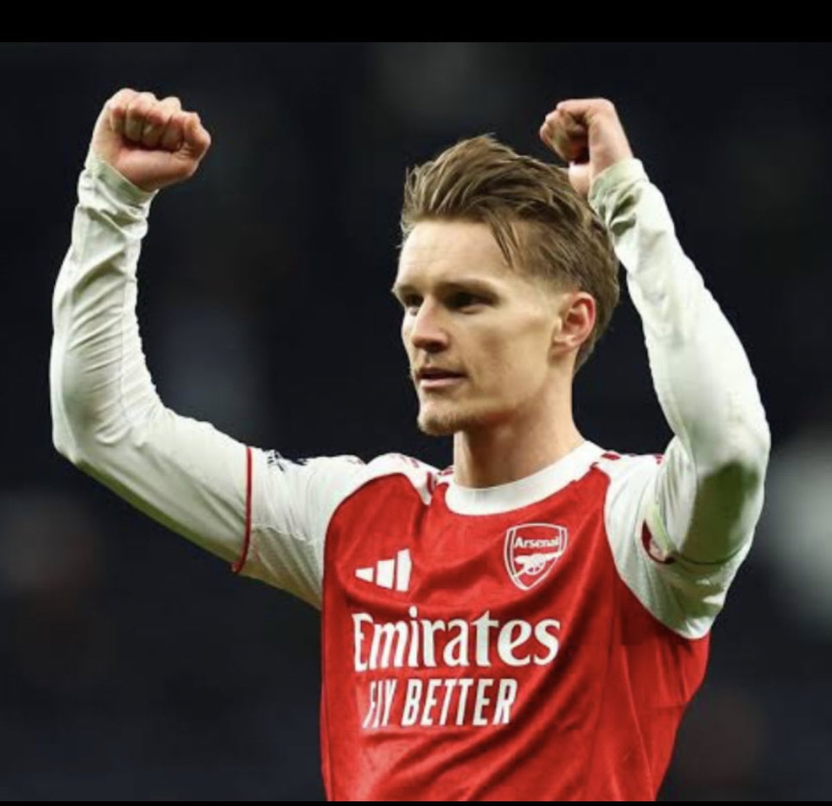 ishaq30's tweet photo. 🚨NEW! 💣
Chill Arsenal fans — Martin Ødegaard is NOT joining Galatasaray.
His agent Bjorn Kvarme wasn’t in Istanbul last week either.
Those Turkish links? Straight in the bin. 😂
Captain stays home. 🔴⚪
@SamJDean, @HandofArsenal, @imxxxd7
#AFC #Odeg https://t.co/5z8iYFrK1z