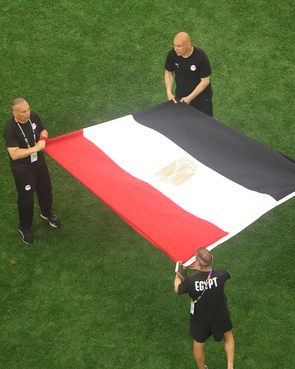 fifaworldcup_ar's tweet photo. ✊ 🇪🇬

#FIFAWorldCup https://t.co/5vJ7mmC8Z1