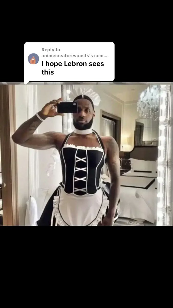 JasonJ_5280's tweet photo. @MoosesFelix Cuz Jordan would never dress like this. https://t.co/Tg5Af7EpJJ
