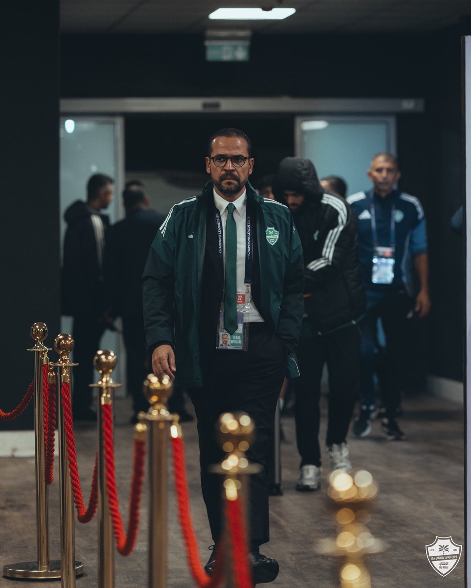 iiABTA's tweet photo. - في الشتوية تعاقد غريب مع ريكاردو ماتياس بما يقارب 50 مليون ريال
- عدم القدرة على تسويق دامس
- عدم القدرة على تسويق اينزو
- تعاقد غريب مع ابو بكر
- تعاقد غريب مع الارميني
- توجهه غريب الى ترينكاو اللي جاب ارميني بمركزه !
- نتايج كارثية في جميع الفئات السنية !

حبيبي .. وش فيه ؟ https://t.co/LnzHVGtr9V