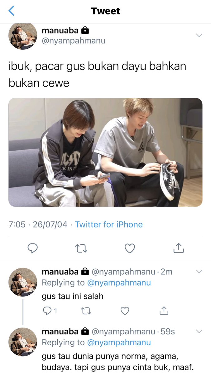 piyyatin's tweet photo. Gusde manu, Luca (coming soon)

#Marhoon #Maju prompt au

Gusde memang punya cinta yang tulus pada Luca, tapi dunia punya norma, agama, budaya yang berdiri kokoh. 

Bali katanya pulau yang cantik, namun tak banyak orang mengetahui seketat apa budaya dan norma adatnya. https://t.co/29X3fRxQgr