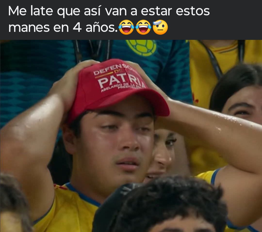 pacho251068's tweet photo. @petrogustavo A comer 💩💩💩💩 https://t.co/xFYkFjbjOA