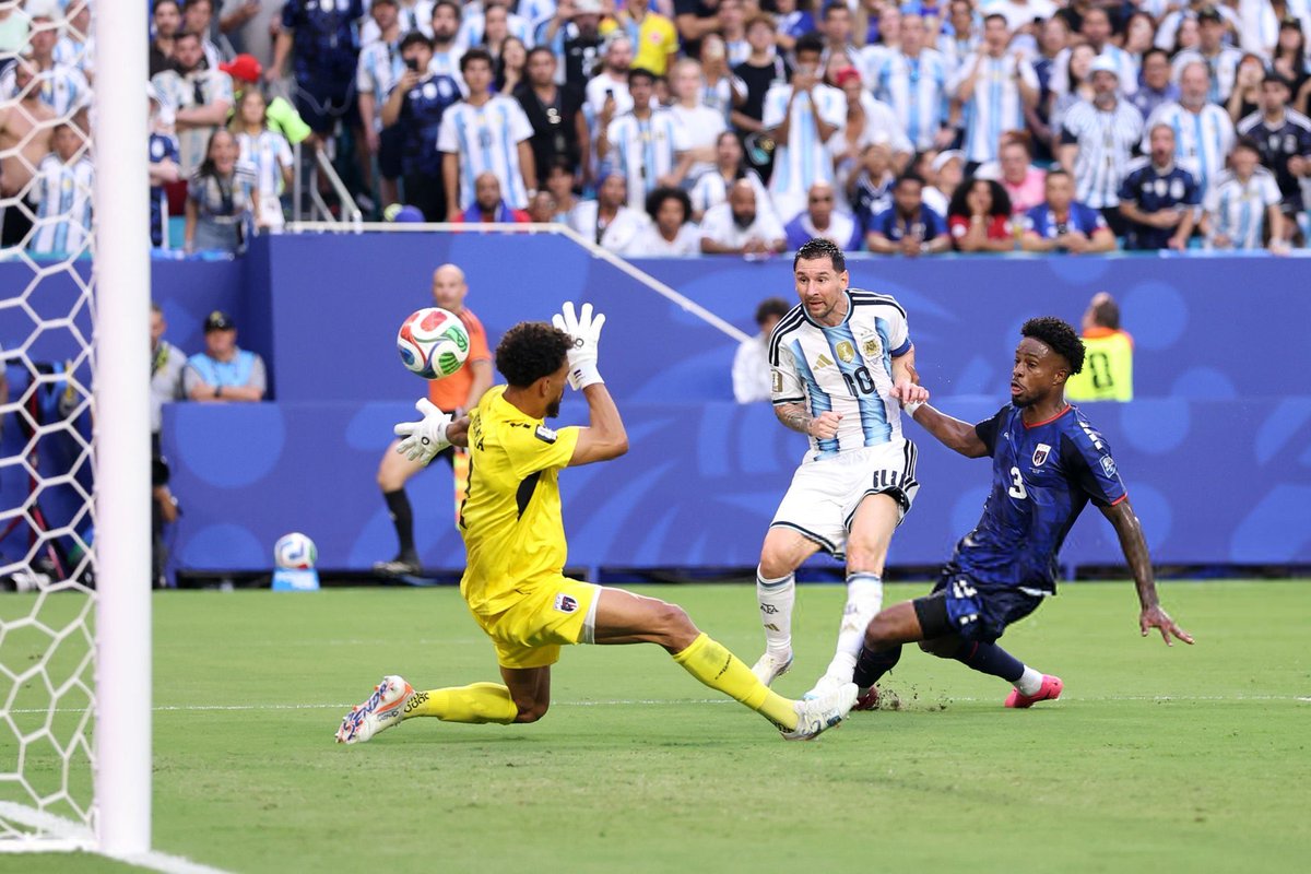 nocontextfooty's tweet photo. https://t.co/QKQBznAIXs