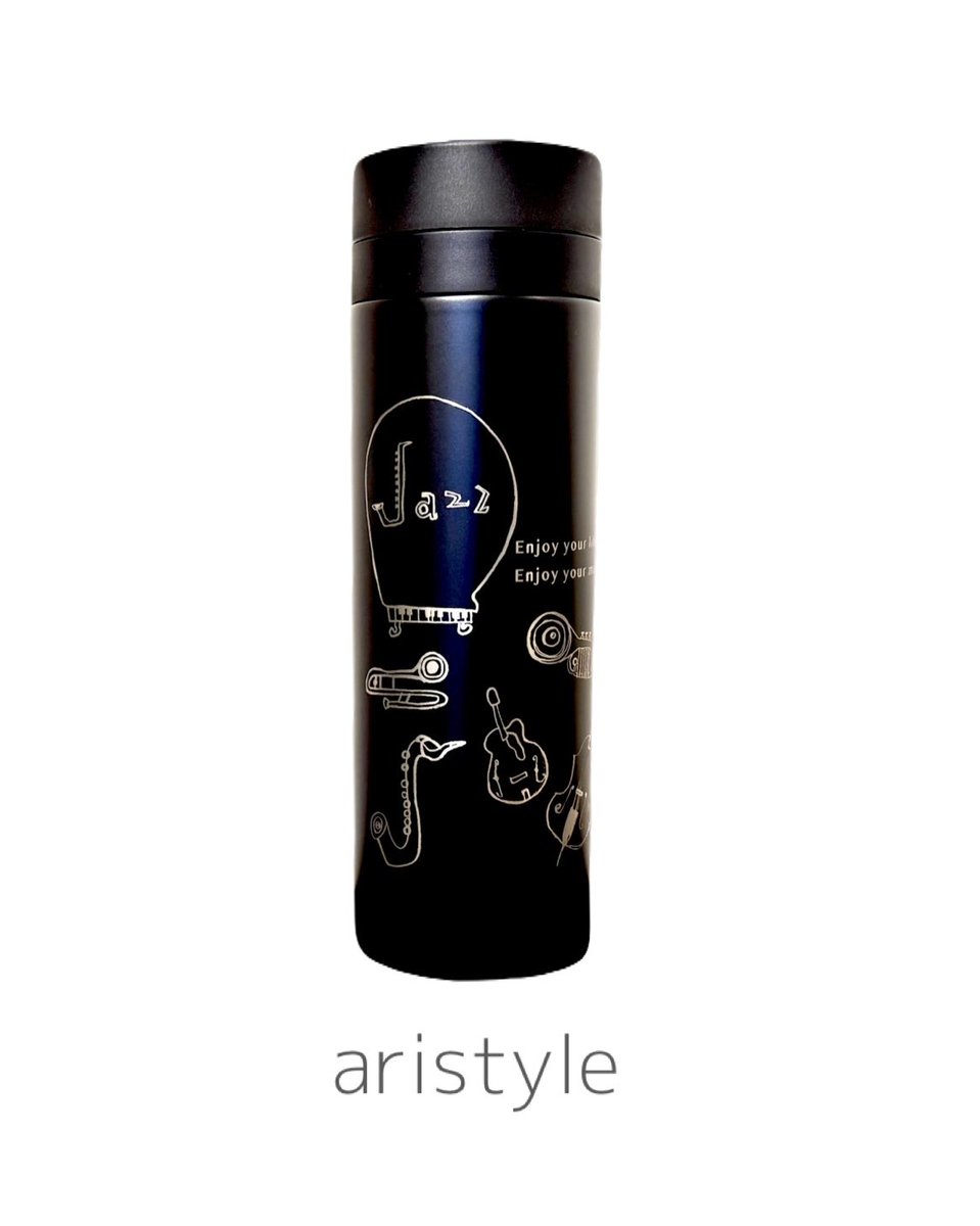 aristyle2007's tweet photo. ■NEW
aristyle thermo bottle
「 Jazz Band 」
art work: 浅野壬袈
ステンレスサーモボトル
容量: 500ml
色: 黒
レーザー彫刻
#イラスト #サーモボトル #aristyle https://t.co/lBNP4zpSbK