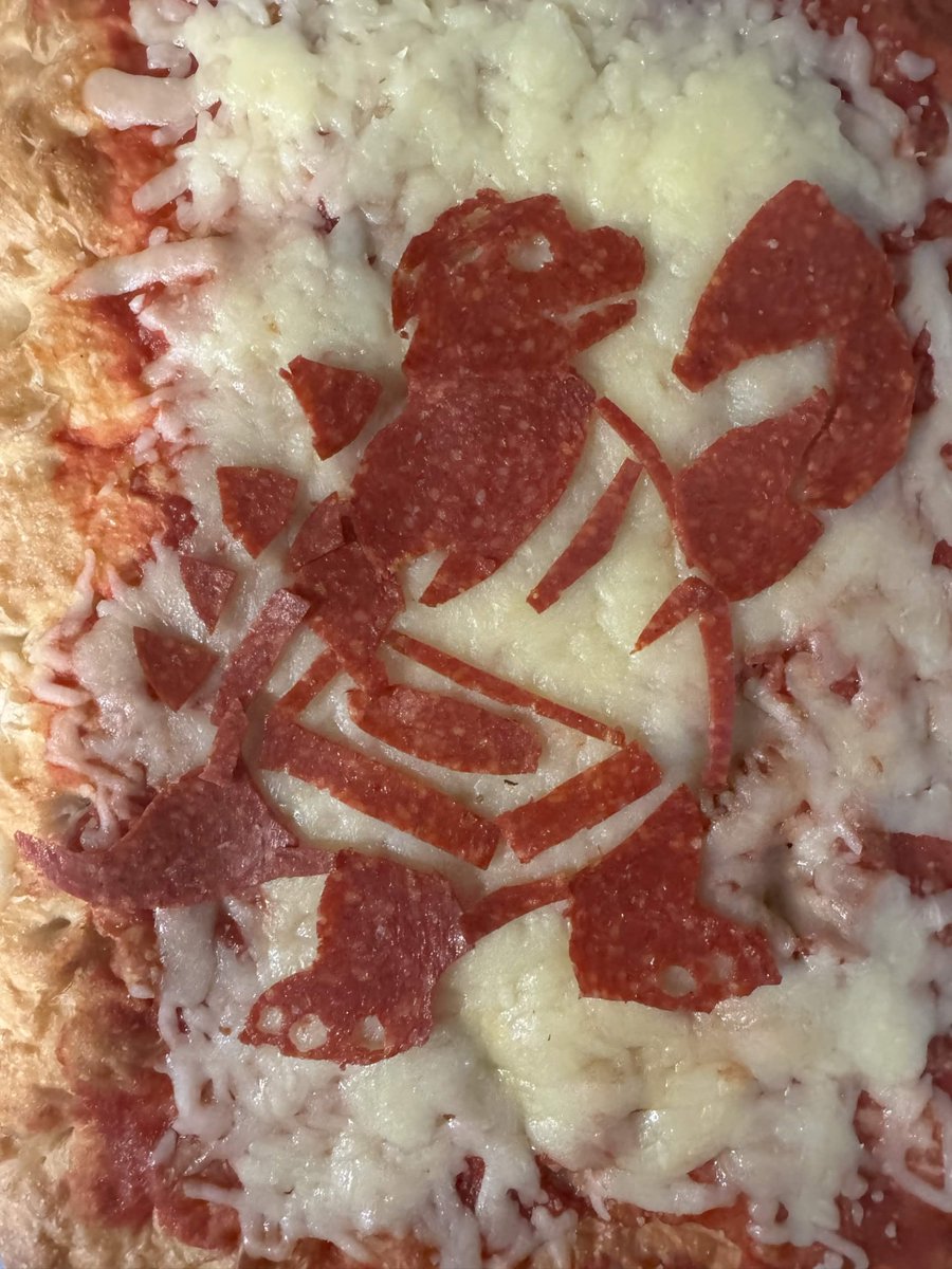 Ciabatta_Boi's tweet photo. My first ever Art Fight attack is officially done!
I made A Pizza Kaiju on a Sea Salt Focaccia for @The_Broasaurus and somehow convinced myself that hand-cutting pepperoni was a reasonable life choice.
🍕🦖
Worth it.
#ArtFight #Focaccia #PizzaKaiju https://t.co/EIohynrUNp