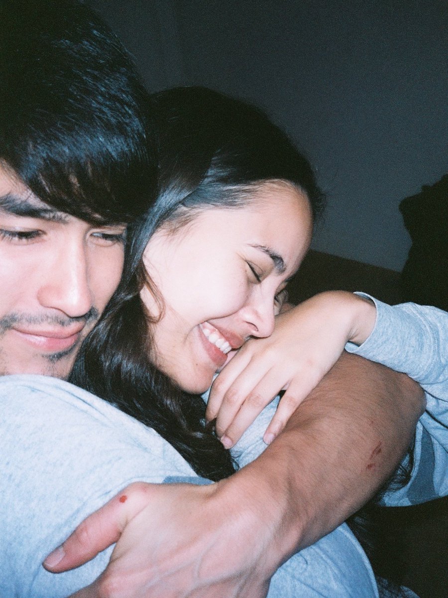 YadechCLover's tweet photo. These type of Nadech-Yaya photos are so cuteeee 🥹🥹 Yaya's safe place is in Nadech's arms ♥️ https://t.co/KhXScMNptI