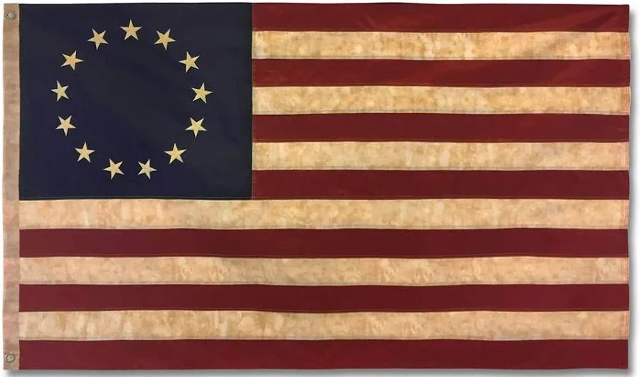 joeygbatpath's tweet photo. Would like to remind everyone on here that tomorrow is the 250th birthday of the United States, that however does not mean everyone in the current 50 US states should be celebrating #og #13colonies https://t.co/FgmbPWZ2Uk