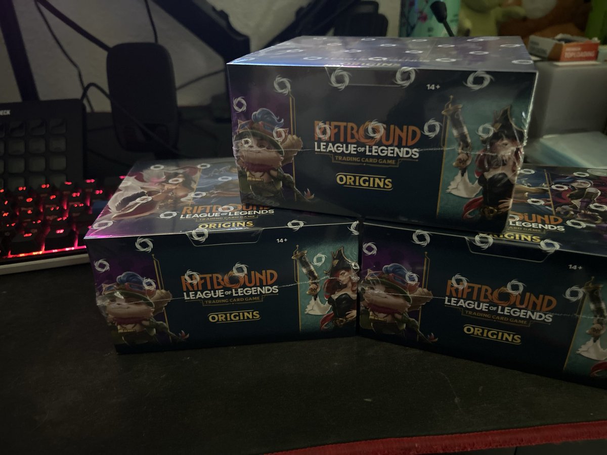 KaeByteVT's tweet photo. July 4th ORIGINS box opennings 7pm EST live on twitch 
IN RIFTBOUND WE TRUST #riftbound #tcg https://t.co/m7SHrvBKvv