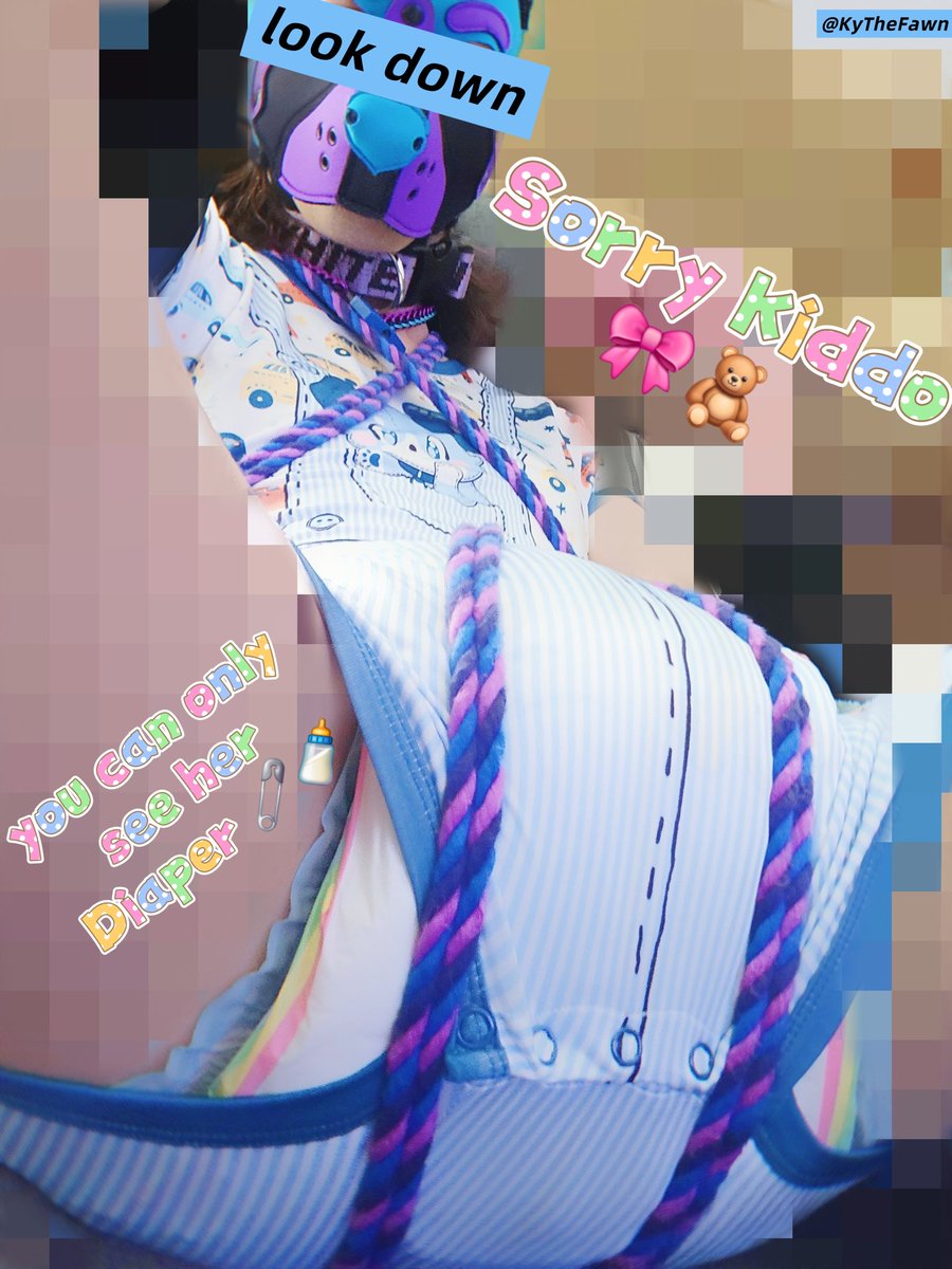 KyTheFawn's tweet photo. Imagine not getting to see anything but the padding 😋 I don't know sounds kinda fitting for you 😘 https://t.co/t7CTYcu0IQ
