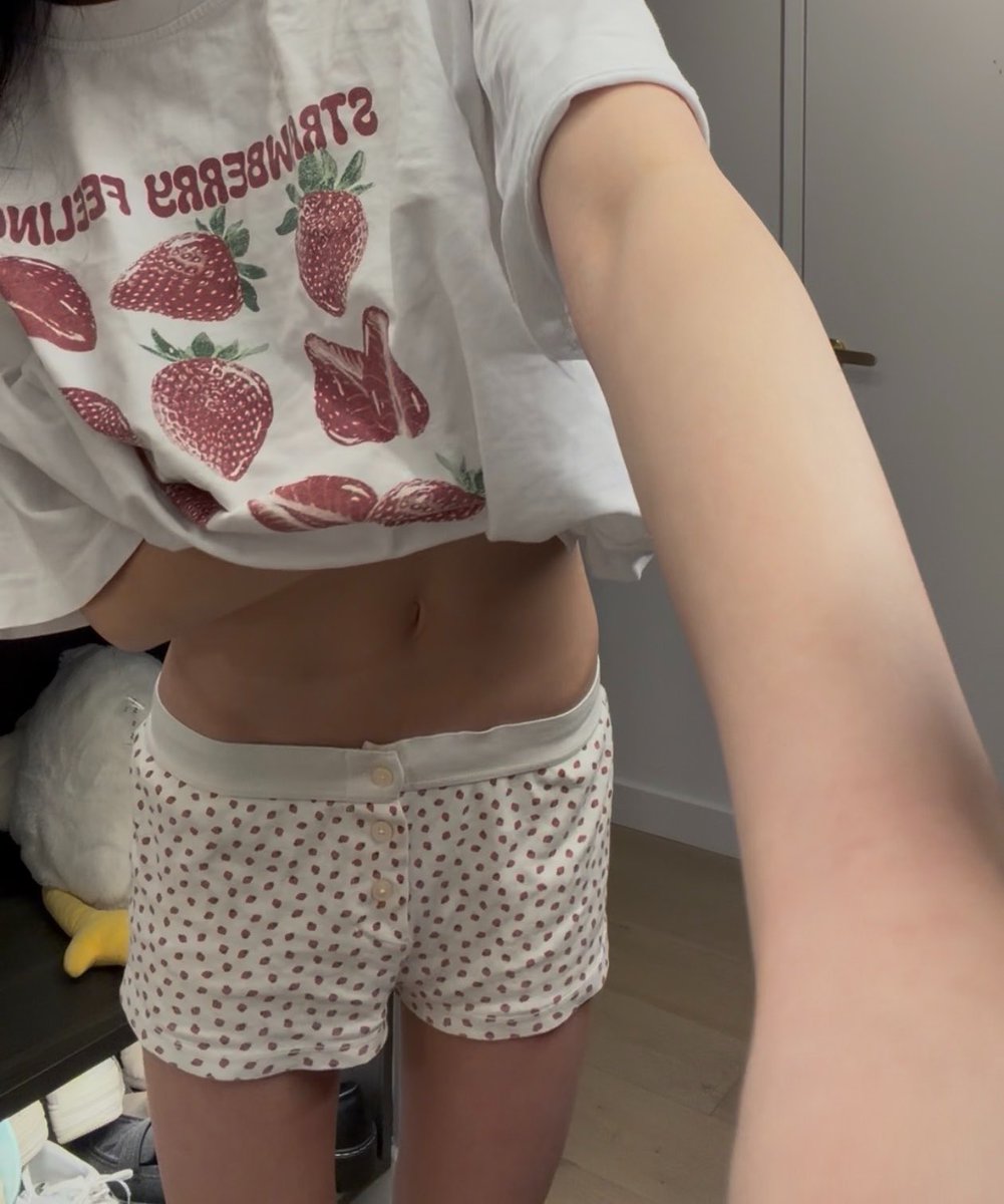 eatingshiloh's tweet photo. morning skinny 😻 https://t.co/KAMJ7ZyeEP
