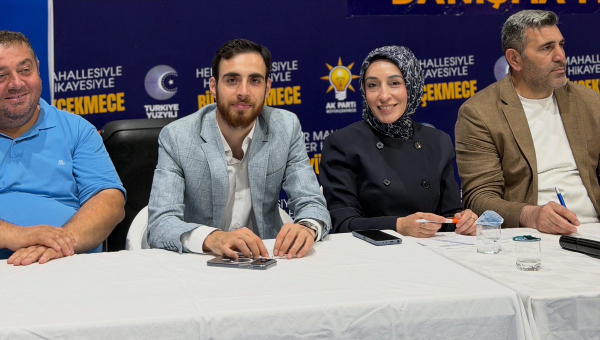 akgncbcekmece's tweet photo. Teşkilat Gündemli Danışma Meclisimizi gerçekleştirdik🇹🇷

İstişareyle güçlendik, hedeflerimizi netleştirdik.
Gençlik Kolları olarak sahadayız, kararlıyız.

Durmak yok, yola devam.

#BüyükçekmeceİçinAKGençlik https://t.co/kVsaj9fCZj