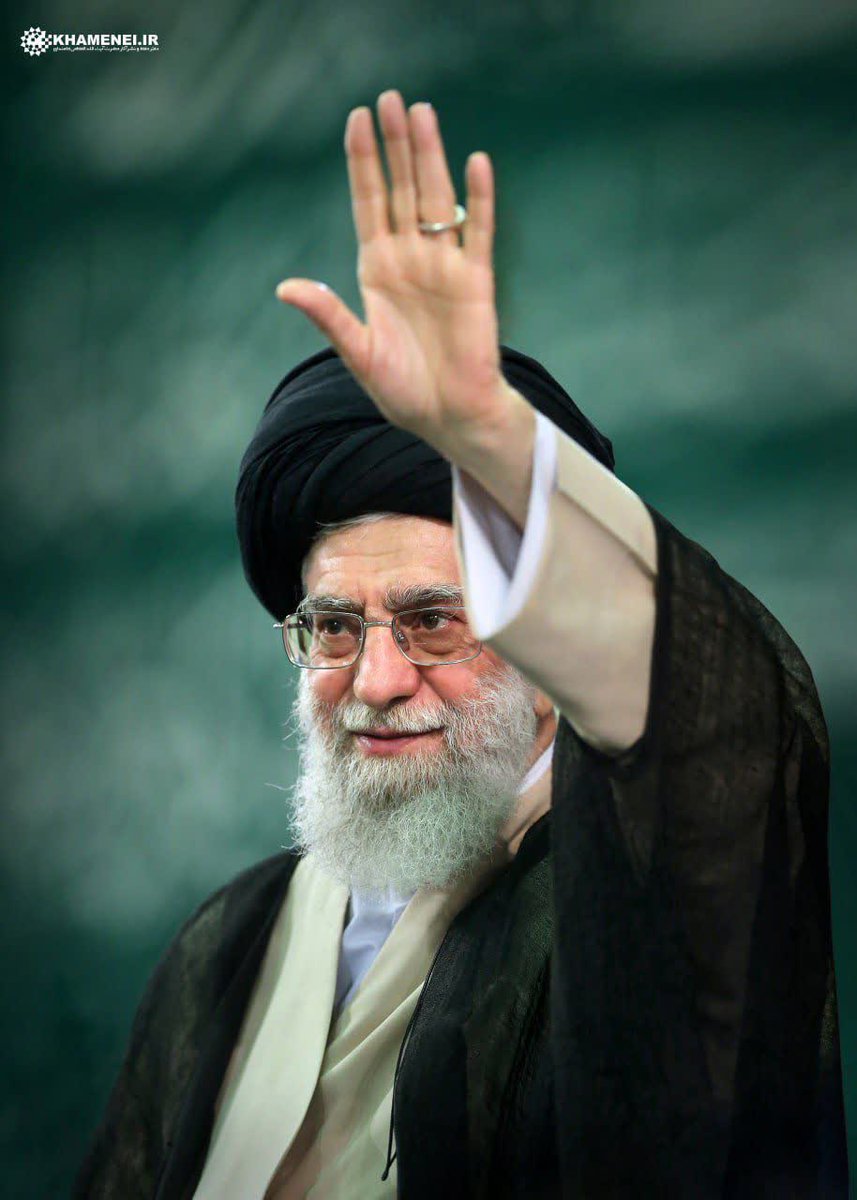 AzadRad_ir's tweet photo. خداحافظ؛ ای داغِ بر دل نشسته
😭😭😭 https://t.co/h4EBktESPq