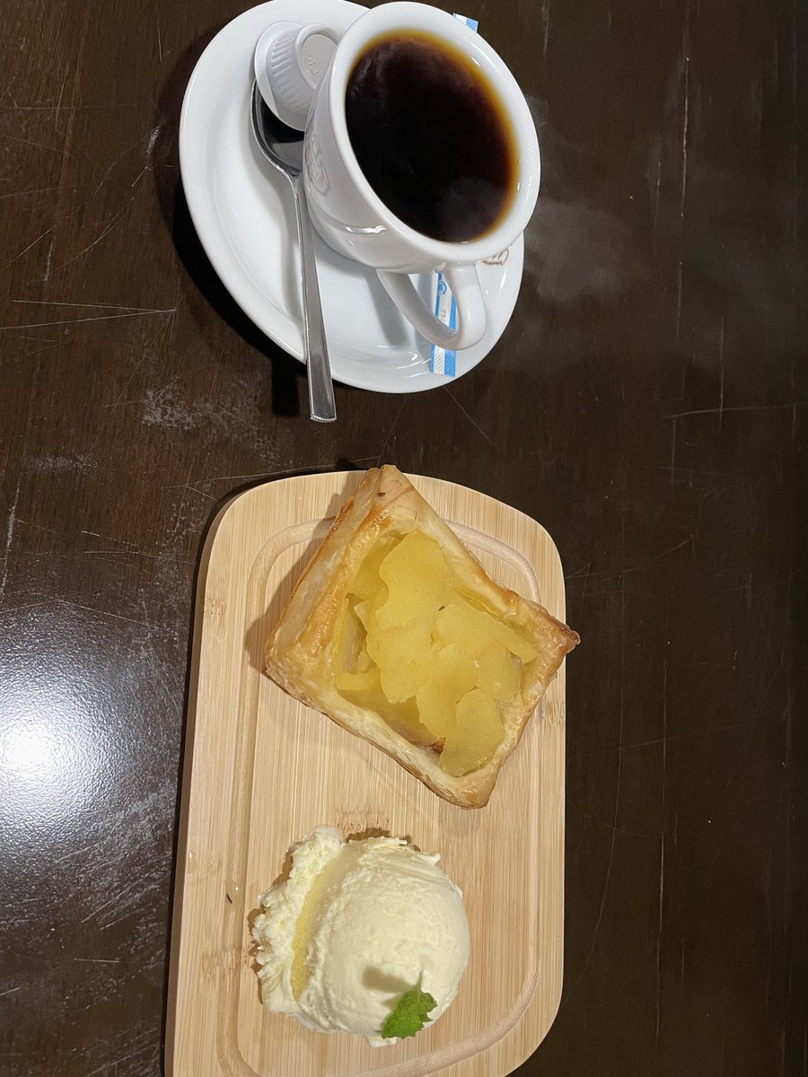gun94604071's tweet photo. #土手の珈琲屋 
#万茶ン
#スタンプ 
素敵な空間と美味しい飲食☕︎店主さんの笑顔に癒されました🙏 https://t.co/OcbnrfdBvG