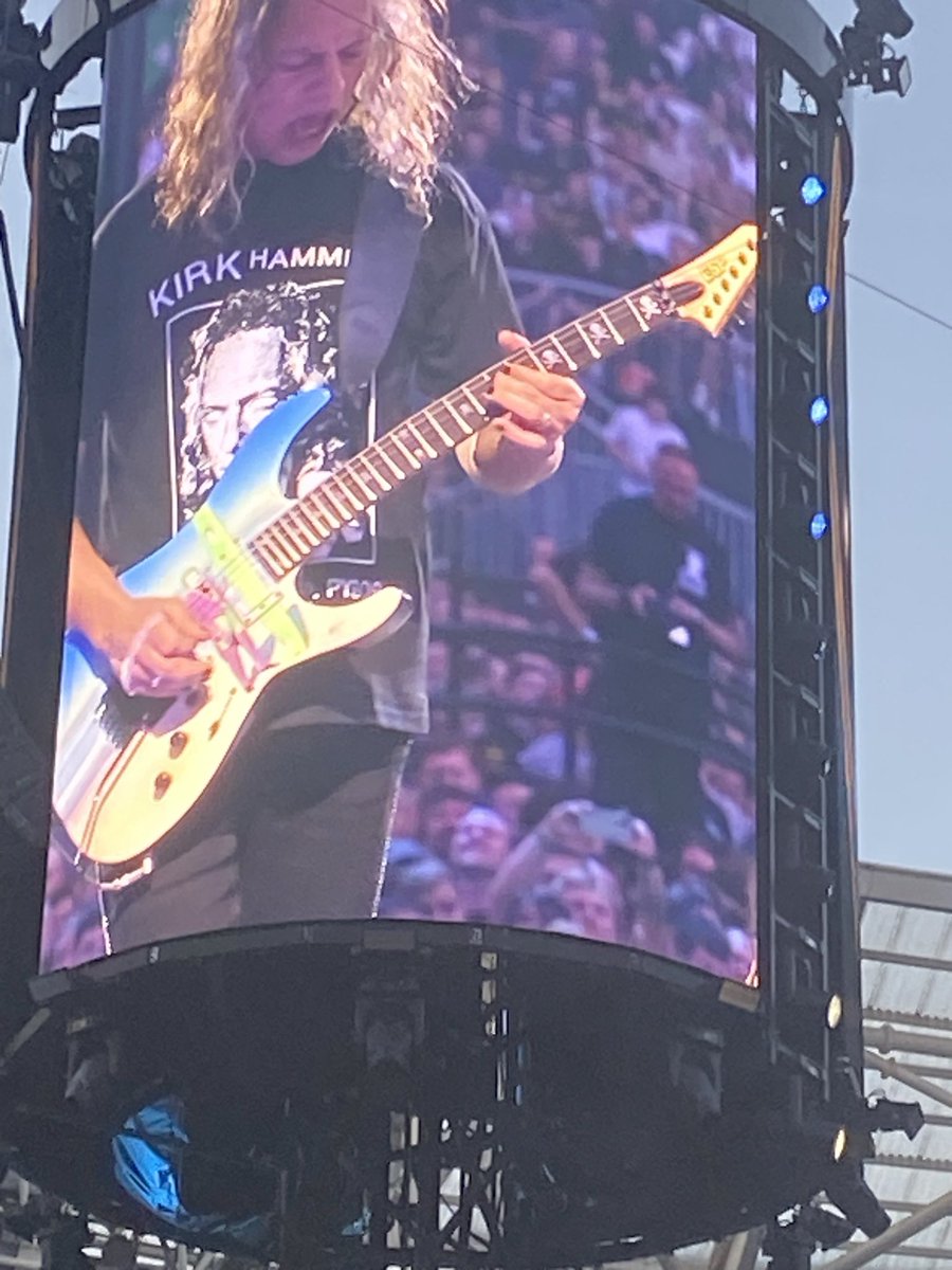 HRTRich's tweet photo. First Taylor Swift - now Kirk Hammett is a CIA psyop

#metallica #taylorswift https://t.co/nUDOxCmTYG