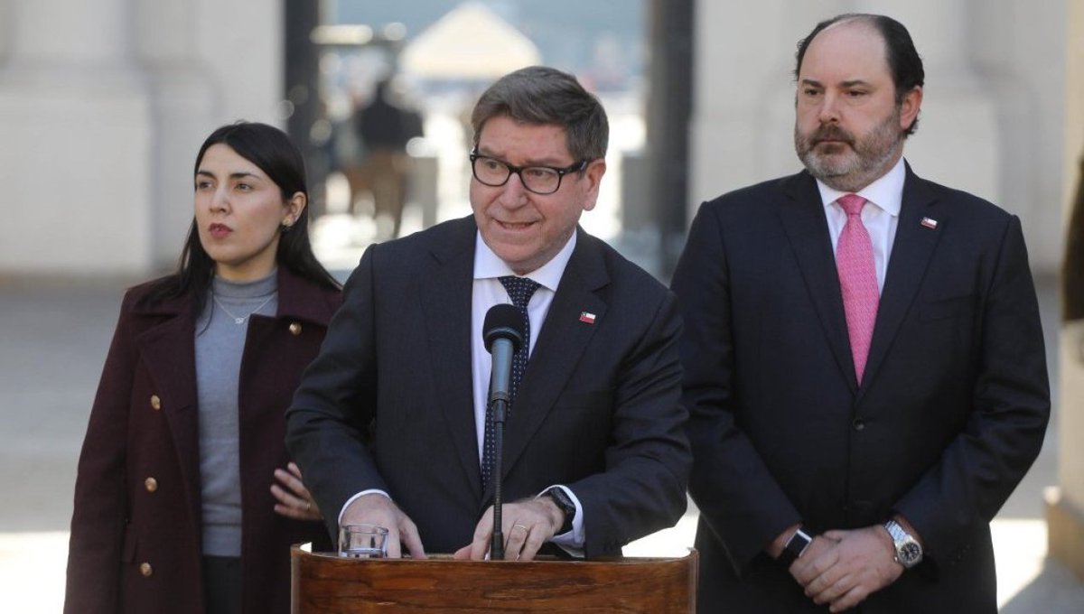 DefinicionRadio's tweet photo. Gobierno anuncia cinco mil subsidios de contratación para enfrentar desempleo
https://t.co/3IIdP0BKcU
#Antofagasta #Calama #Tocopilla #Mejillones #Taltal #Maríaelena #Sanpedrodeatacama #Sierragorda #Actualidad #Chile #RadioDefinición https://t.co/oCGbg7J4I0