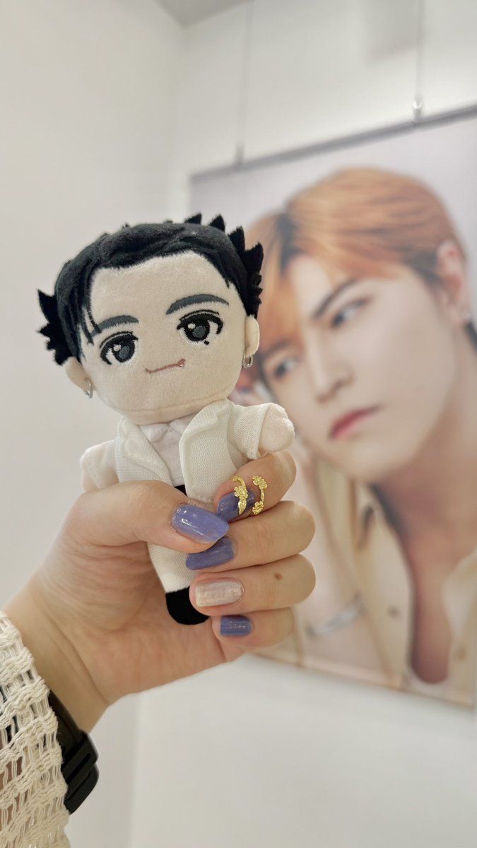 rinflower_yade's tweet photo. 今年もネイルオブザイヤーの投票が始まってます💅
7/31 23:59までで1人1票投票できるのでぜひ(っ ॑꒳ ॑c)
投票はこちら👇
https://t.co/MCbEYIpqPi
#超特急 #タカシ #松尾太陽
#Freecus https://t.co/NP5mrNlzvr