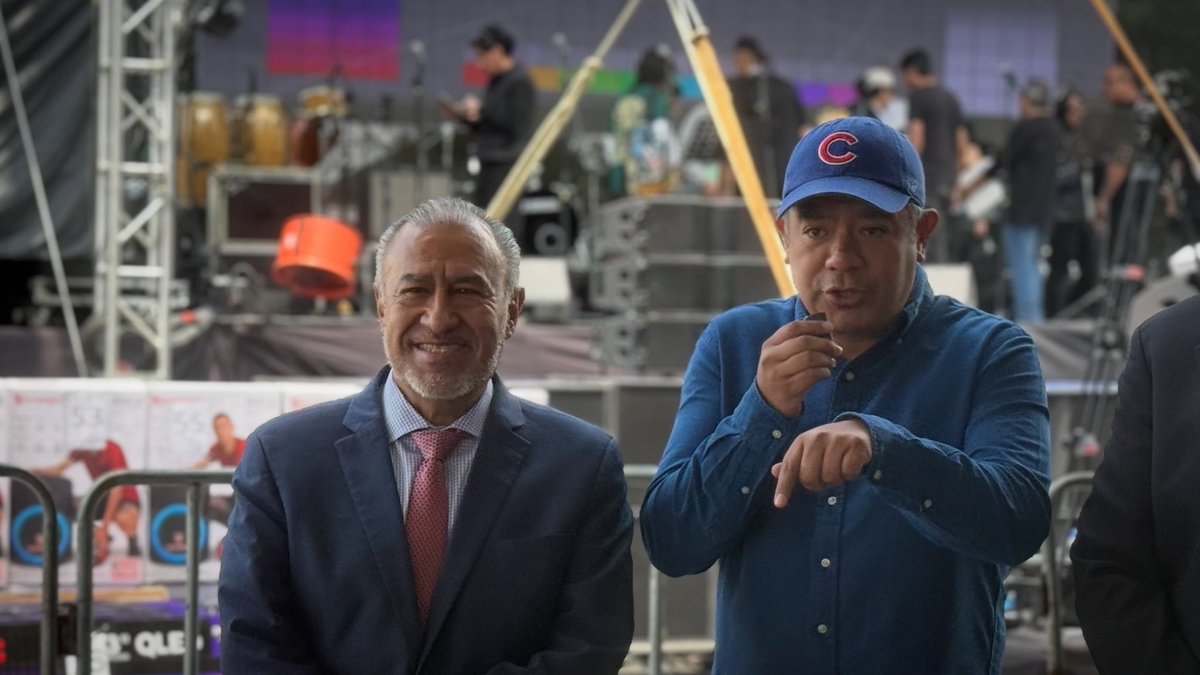 PabloTrejoIzt's tweet photo. Un honor acompañar a los trabajadores de la Sección 1 del SUTGCDMX en su festejo del Día del Padre. Muchas gracias a mi amigo y compañero diputado @juanrubiog por la invitación, y a Hugo Alonso Ortiz por ser siempre un gran anfitrión. ¡Muchas felicidades a todos los papás! https://t.co/nU9058c6U4