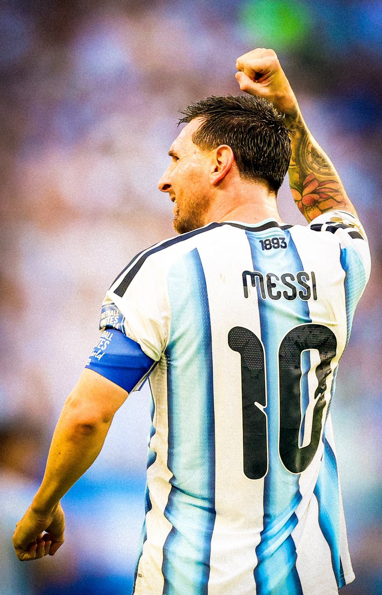 elatleticoo's tweet photo. LA CABRA, EL GOAT, EL MEJOR DE TODOS LOS TIEMPOS #messi #messicaboverde https://t.co/kiRE1Vj7R3