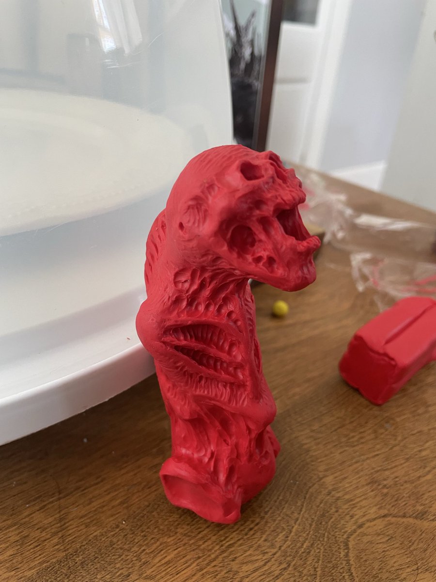 LockeeChase's tweet photo. A new sculpt to be made into a stop motion puppet! https://t.co/fxyUTsDRv6