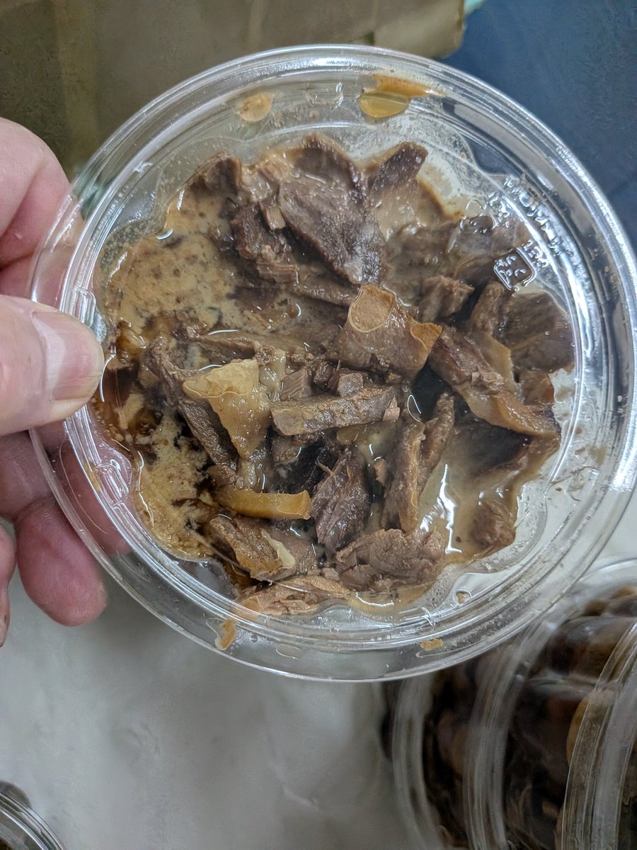 GYOSAI_Ltd's tweet photo. 魚菜の朝作り特製惣菜‼️
鹿児島産、純生ウナギ肝
ダシ煮
天然生本マグロ、大とろ
切り落とし身煮付け
できあがりました。 https://t.co/OPkKLKyWLb