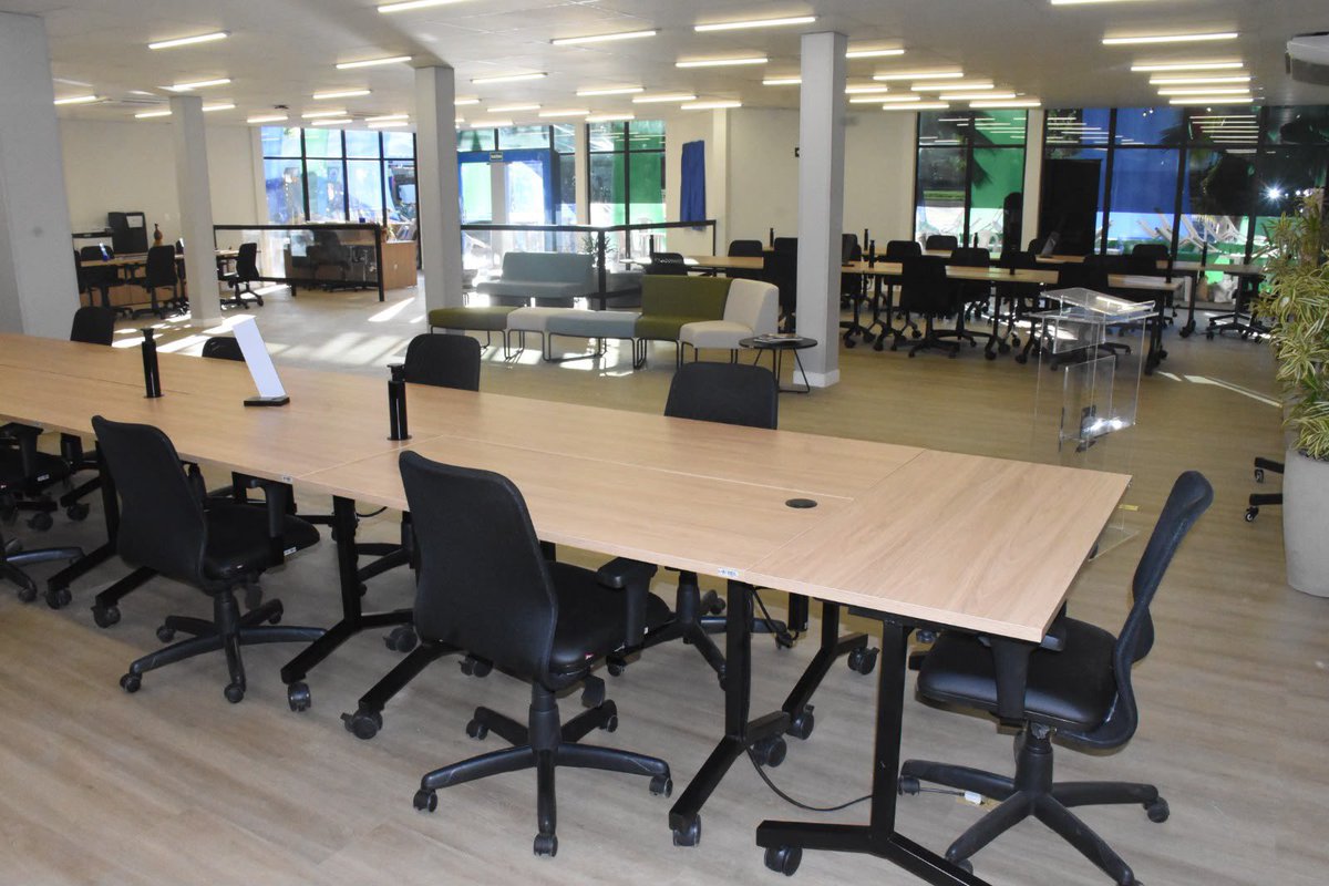pi_sebrae's tweet photo. O Piauí ganhou um novo espaço para conectar inovação, tecnologia e empreendedorismo. O Avexa HUB também passa a funcionar como uma agência de atendimento do Sebrae no Piauí, em parceria com a UFPI e a Fadex. Mais conexões, oportunidades e desenvolvimento para o nosso estado. https://t.co/ZW5Ooi3gTG