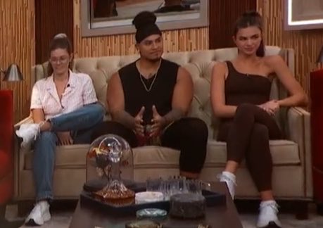 RisesLikeFlames's tweet photo. This being Vince’s nomination block dhsoabxjx https://t.co/MlYqTXEJFS