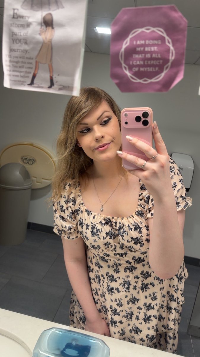 Sailor Jess tweet media