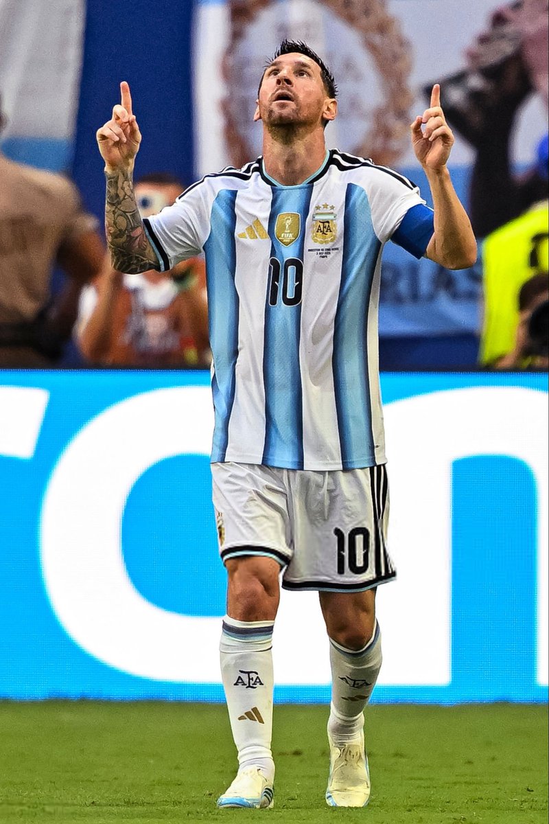 M10GOAT's tweet photo. الأسطورة ليونيل ميسي يصبح أول لاعب في التاريخ يتمكن في التسجيل في جميع الأدوار لبطولة كأس العالم:

الجولة 1
الجولة 2
الجولة 3 
دور الـ32
دور ثمن النهائي 
دور ربع النهائي 
دور نصف النهائي 
النهائي https://t.co/qxWIROrNAs