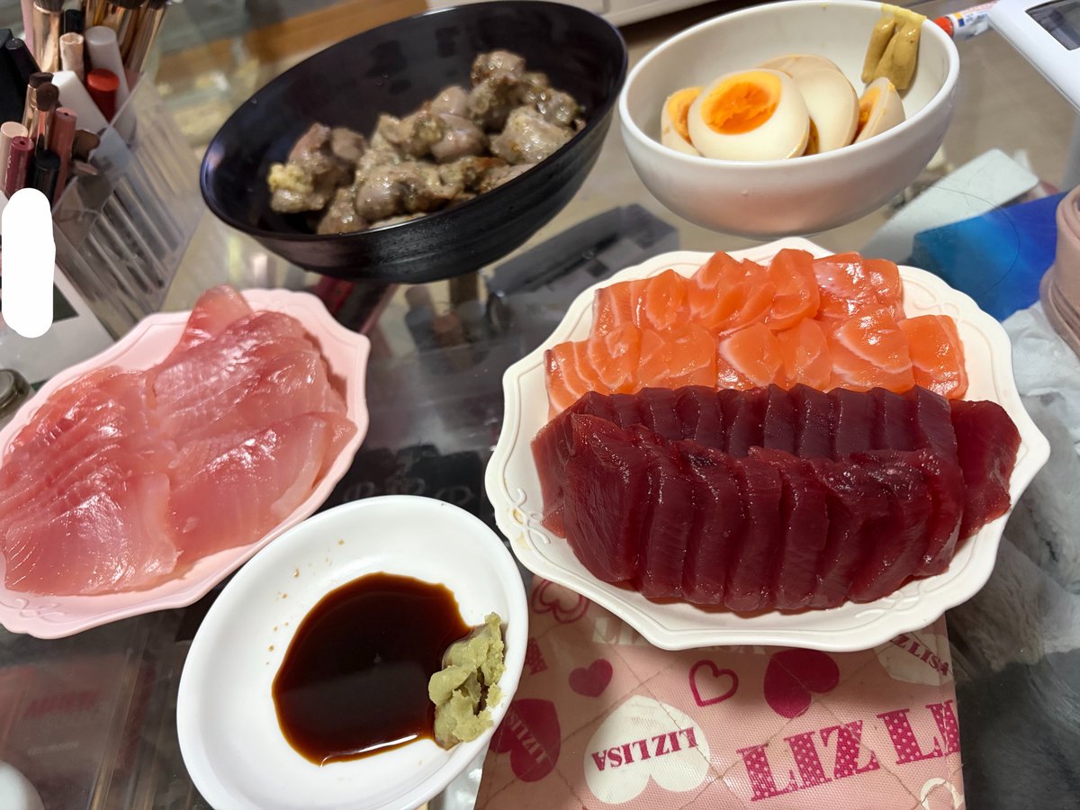 Nqfu_'s tweet photo. 乾麺2つの味混ぜるとどっちもの良さが出て(ᵔOᵔ)ｳﾏ-でしたわ https://t.co/uNR5G04g4c