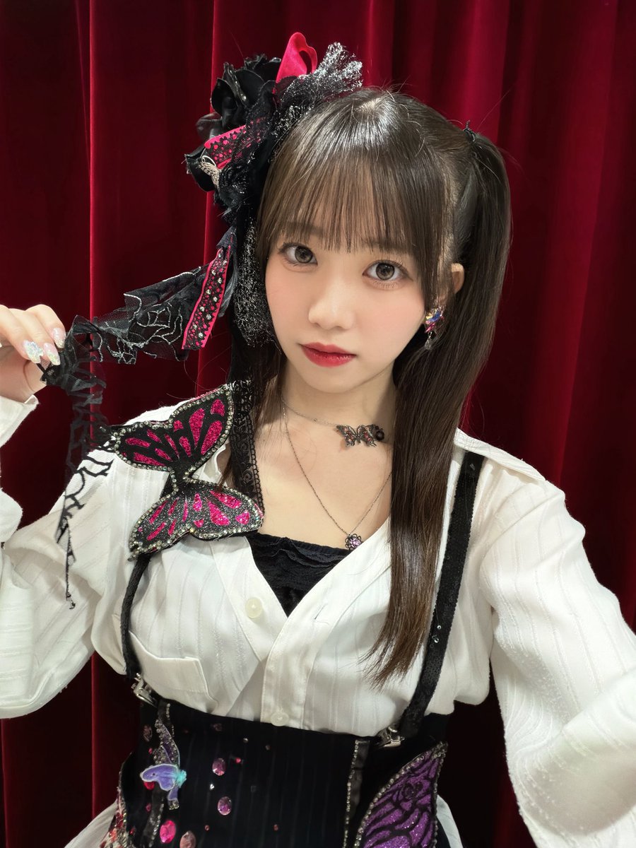 kurina1230_hkt's tweet photo. 【劇場公演情報】  
2026年7月4日(土)
開演：12:30～
ひまわり組「逆上がり」公演

#栗山梨奈 さんが出演します🌰
大きな声で「りなちゃん」コールお願いします📣✨
くりなちゃん推しペンライト ▶︎ 水色🩵×白🤍

DMMライブ配信はこちら
https://t.co/HQo6tMoQoO https://t.co/0PFgQrOKWG