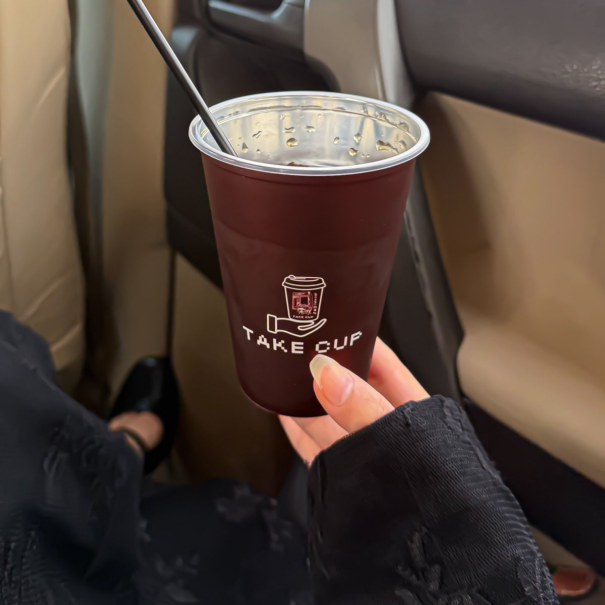 w_7ili's tweet photo. ميكب السيارة💄🪄🌱 https://t.co/hFNBZ2csaL