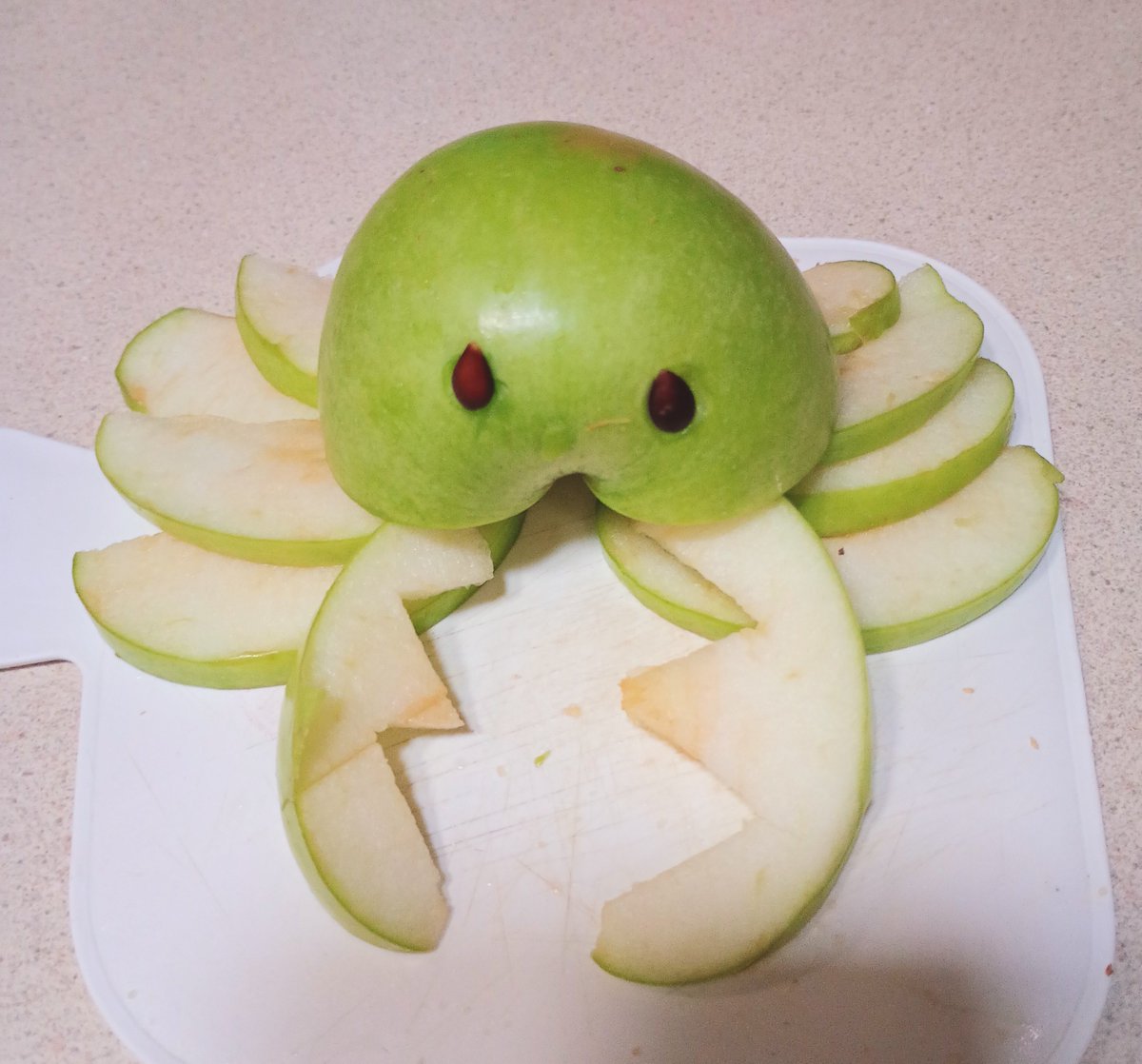 crabpple :-) 🦀