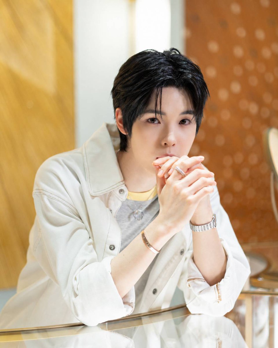 Siam_Paragon's tweet photo. ชมโททัลลุคของ TATA จาก SMTR25 กับการปรากฏตัวพร้อม Cartier เครื่องประดับชั้นสูงจากฝรั่งเศส ที่เต็มไปด้วยความงดงามของการออกแบบ รายละเอียดที่เต็มไปด้วยความประณีตสะท้อนผ่านไอคอนิกพีซอันเปี่ยมมนต์เสน่ห์เหนือกาลเวลา

โดย TATA ได้ร่วมถ่ายทอดสไตล์แฟชั่นแบบไร้กรอบจำกัด และสัมผัสประสบการณ์สุดพิเศษผ่านแฟชั่นลักชัวรีชั้นนำ ณ ศูนย์การค้าสยามพารากอน

TATA AT SIAM PARAGON
#SiamParagonLuxuryxTATA
#TATA #타타 #SMTR25 #Cartier