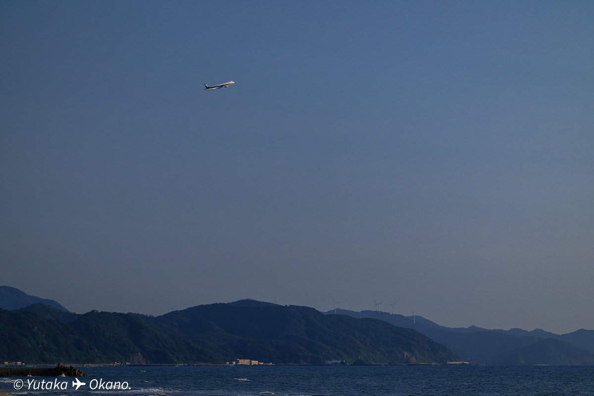 AtC4j8PyO961090's tweet photo. 庄内空港夕活🛫
ここは久しぶりの撮影場所📸
ここからの09降り🛬も狙ってみたい。
庄内空港界隈はどっから📸狙っても
good👍 https://t.co/Tv9pMBuNbT